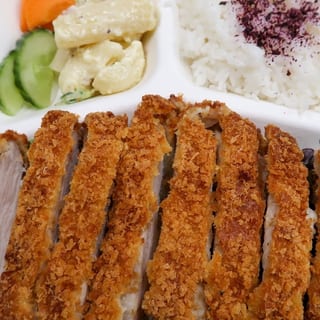 Pork katsu set (豚カツセット)